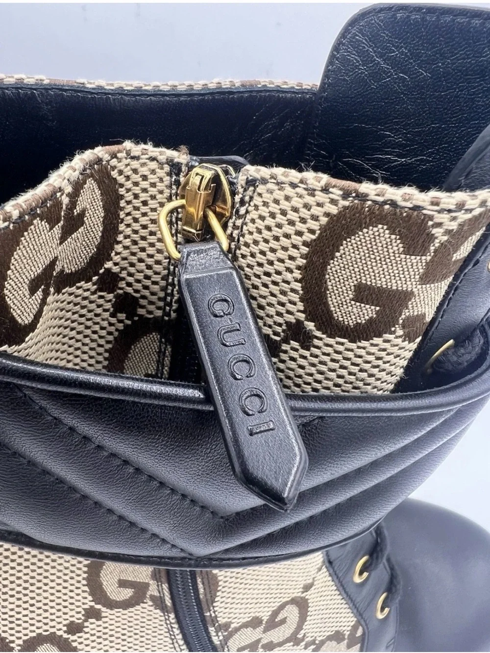 Gucci Black and Beige GG Canvas Leather Ankle Boots

 SZ 39.5  719849 -39.5- 09A - Picture 9 of 11